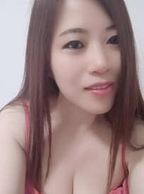 性感风骚胸大妹子