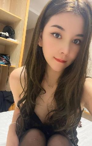 服务热情风骚主动妹子