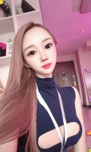 迷人三通少妇